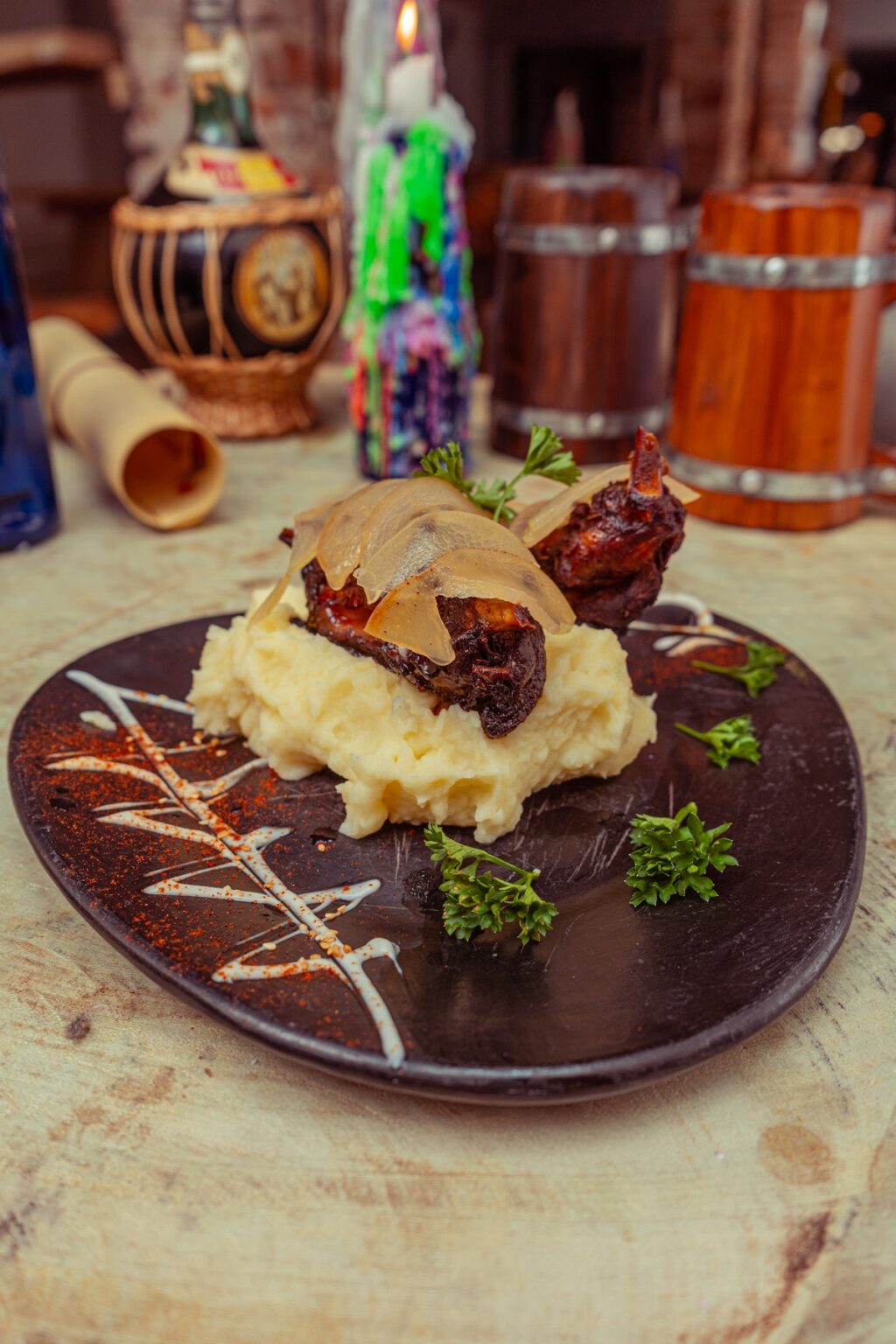 JUAN VIII – PLATOS (1)